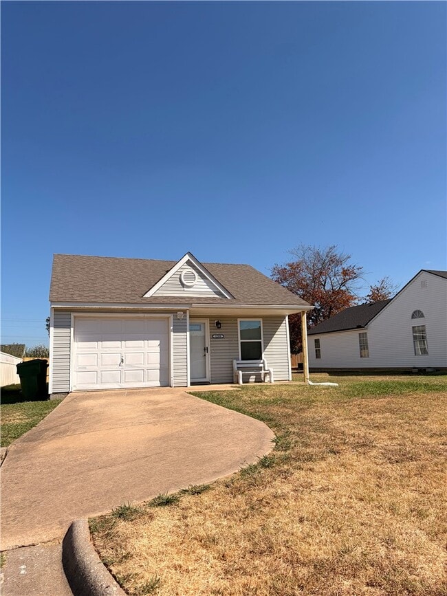 property at 1209 W Bishop Dr