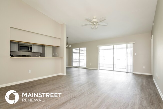 1779 Lakeview Village Dr in Brandon, FL - Building Photo - Building Photo