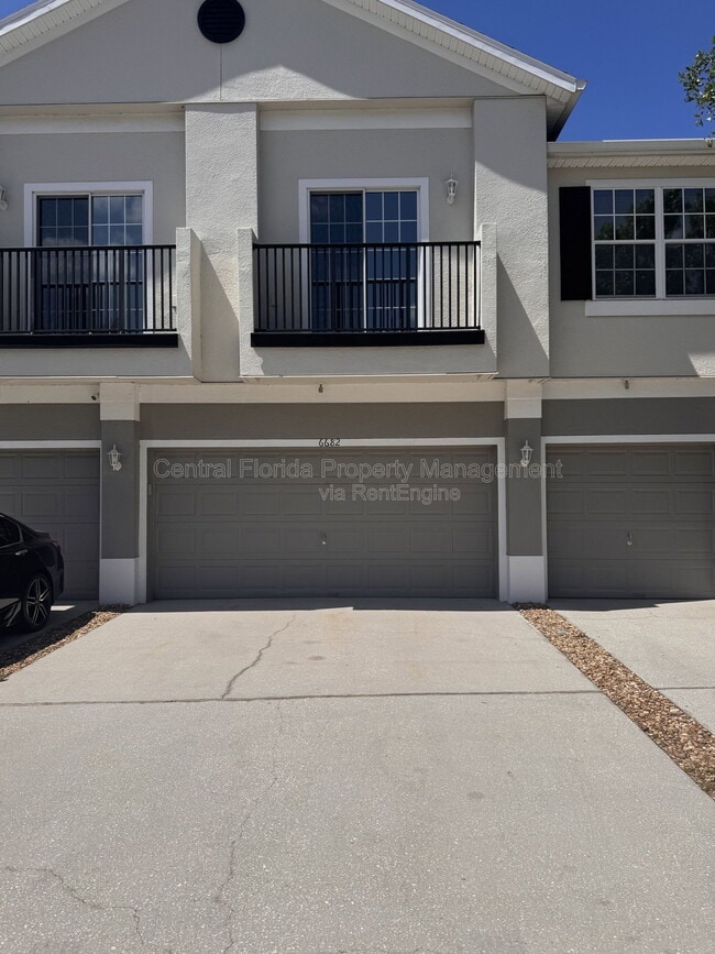 6682 S Goldenrod Rd in Orlando, FL - Building Photo - Building Photo