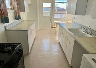 2600 Albrook Dr in Big Spring, TX - Building Photo - Building Photo