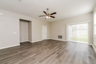 2181 Grasmere View Pkwy N in Kissimmee, FL - Building Photo - Building Photo
