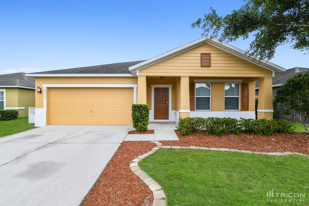 1617 Tamarind Rd in Davenport, FL - Building Photo