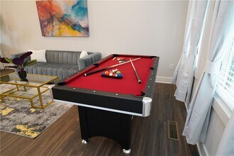 154 Chestnut Cir in Atlanta, GA - Building Photo - Building Photo