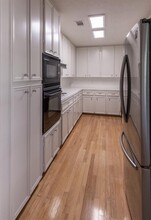4829 Rollingwood Dr in West Lake Hills, TX - Building Photo - Building Photo