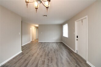 1184 Cherrystone Ct in Naples, FL - Building Photo - Building Photo