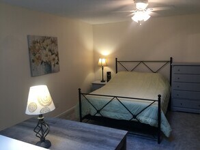 1100 Possum Trot Rd, Unit F in North Myrtle Beach, SC - Foto de edificio - Building Photo