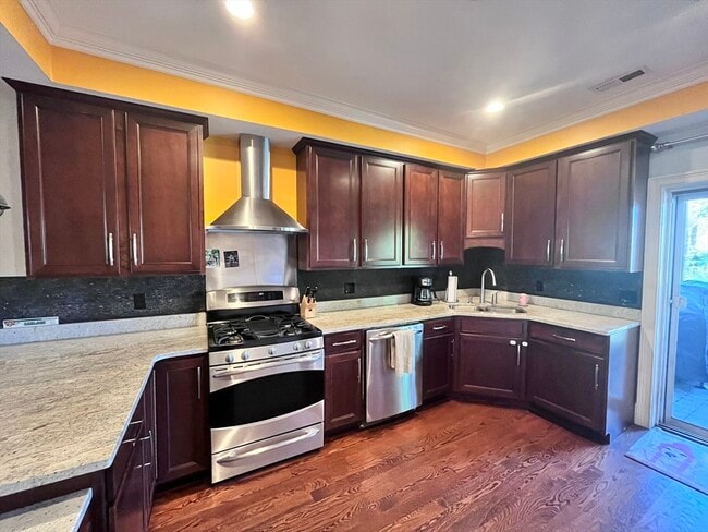 property at 584 E 8th St