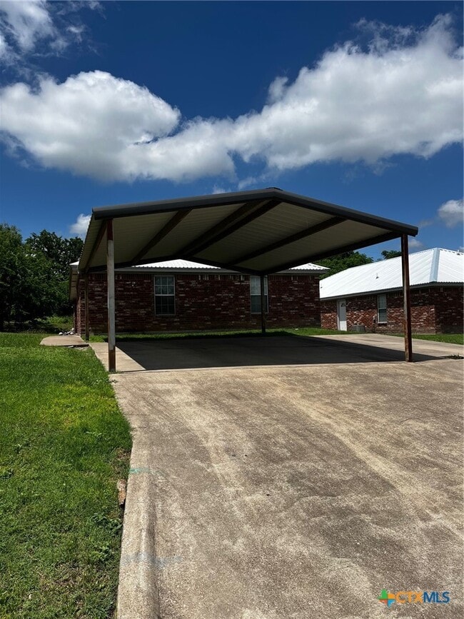 property at 805 E Ave I