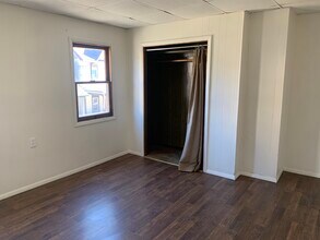 310 Morrell Pl, Unit 4 in Johnstown, PA - Foto de edificio - Building Photo