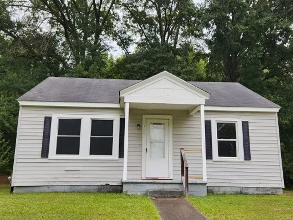 377 Stephens St in Danville, VA - Building Photo