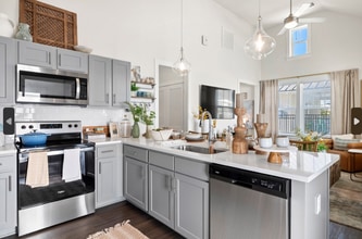 The Cottages at Ingleside in North Charleston, SC - Building Photo - Building Photo