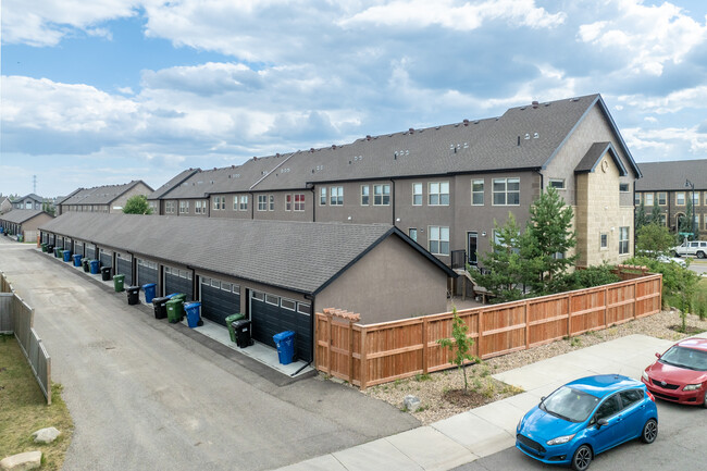 10 Sage Meadows Ter NW in Calgary, AB - Building Photo - Building Photo