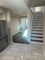 1204W Cross St in Halethorpe, MD - Building Photo