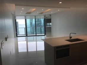 1300 S Miami Ave in Miami, FL - Building Photo - Building Photo