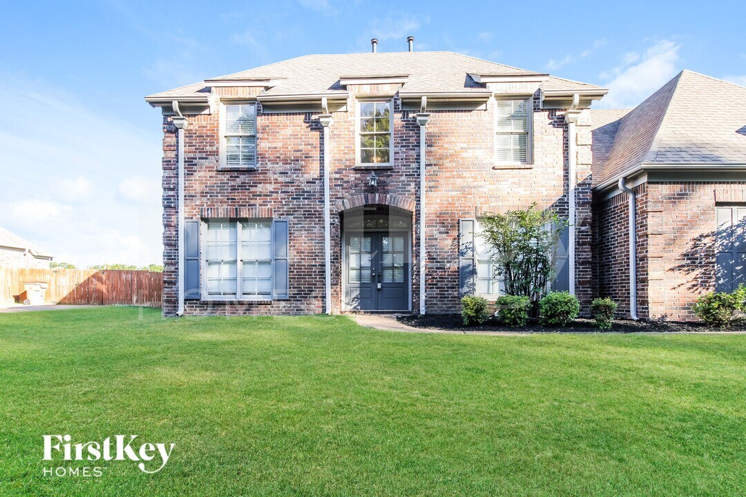 9410 Afton Grove Rd in Cordova, TN - Building Photo