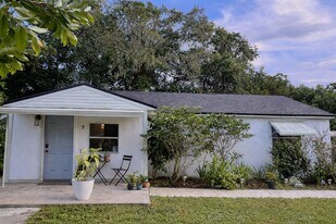 7 Carver Ct in Winter Park, FL - Building Photo