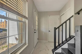 76 Glenwood Ave in Cincinnati, OH - Building Photo - Building Photo