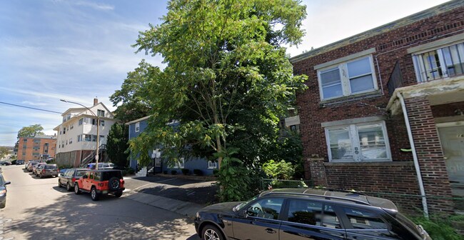 16 Copenger St, Unit 2 in Roxbury Crossing, MA - Foto de edificio - Building Photo