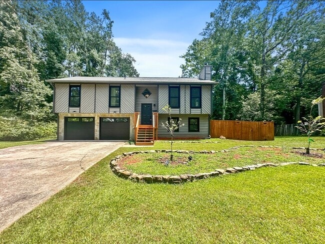 property at 2573 Thorns Hill Pl SW
