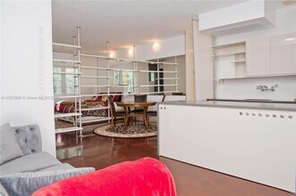 1573 Pennsylvania Ave in Miami Beach, FL - Foto de edificio - Building Photo
