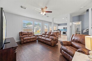 19606 Yaupon Ranch Dr in Cypress, TX - Building Photo