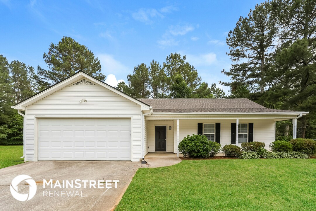 36 Alana Ct in Dallas, GA - Building Photo