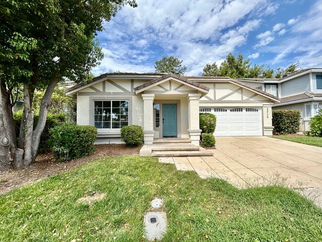 43175 Camino Caruna in Temecula, CA - Building Photo - Building Photo