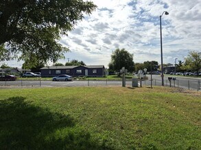 1603 E Parkview Blvd in Pasco, WA - Building Photo - Building Photo