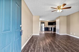 101 Solid Rock Ct in Clarksville, TN - Building Photo - Building Photo