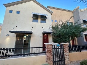 1406 W Main St in Mesa, AZ - Building Photo - Building Photo