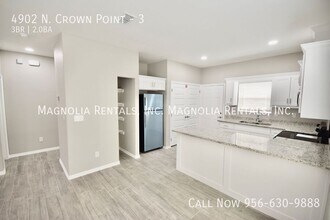 4902 N Crown Point in Pharr, TX - Building Photo - Building Photo