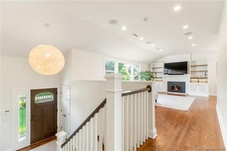 7 Nappa Dr in Westport, CT - Building Photo - Building Photo