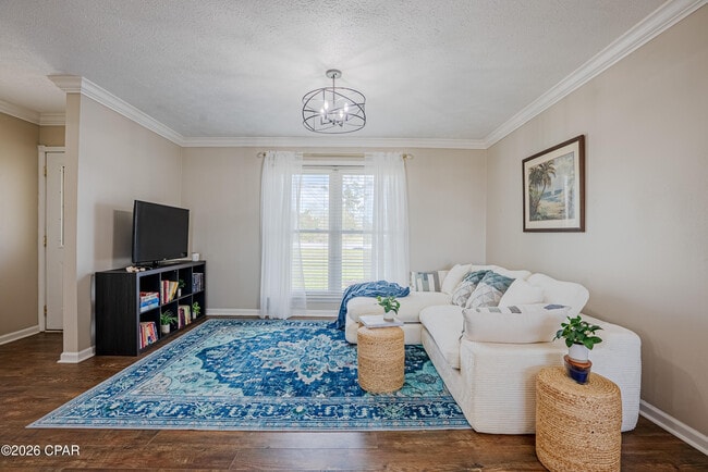 property at 3015 Stanford Rd