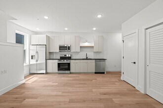 5019 Pentridge St in Philadelphia, PA - Building Photo - Building Photo