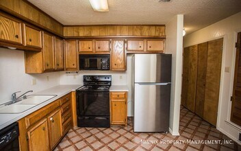 5807 2nd St in Lubbock, TX - Building Photo - Building Photo