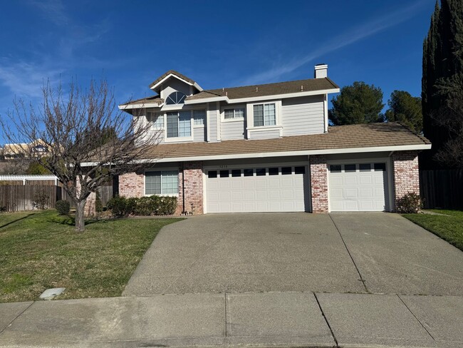 3238 Palo Seco Ct