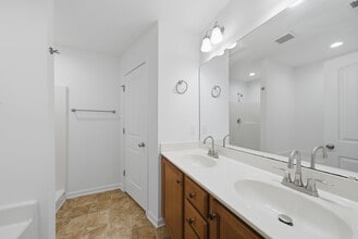 410 Leighann Ridge Ln in Rolesville, NC - Building Photo - Building Photo