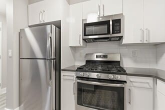 5601 John F. Kennedy Blvd in West New York, NJ - Foto de edificio - Building Photo