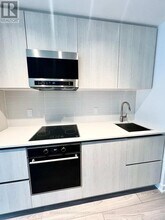 110 Broadway Ave in Toronto, ON - Building Photo - Building Photo