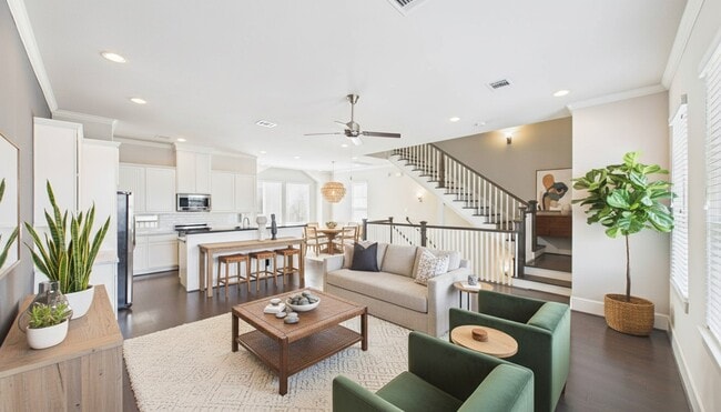 property at 2724 Rutland St