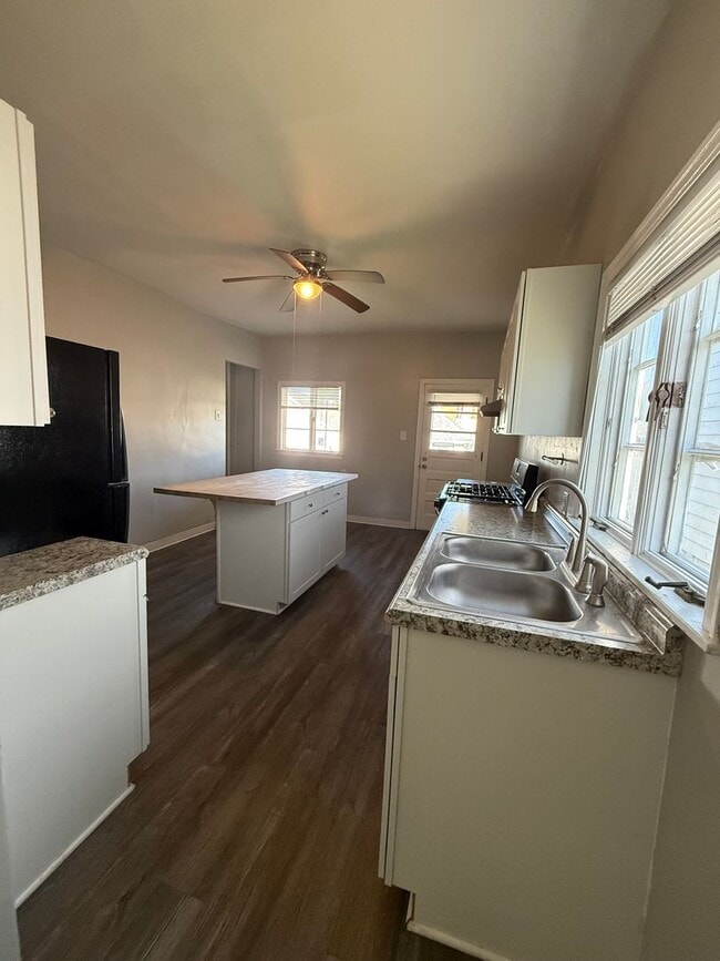 454 Park St in Rochester, PA - Building Photo - Building Photo