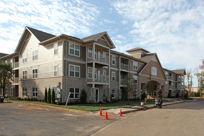 Brookstone Senior Apartments in Louisville, KY - Building Photo - Building Photo