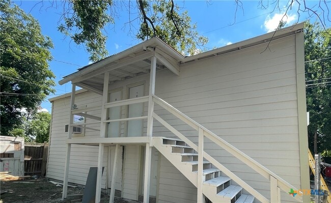 property at 1309 S 3rd St