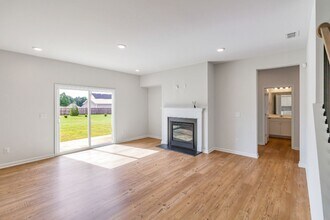 220 Arwen Dr in Mcdonough, GA - Building Photo - Building Photo