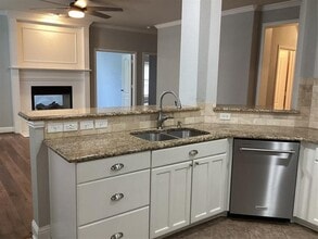 9756 Sinclair St in Fort Worth, TX - Building Photo - Building Photo