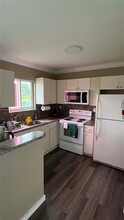 1005 NE 34th Ave in Homestead, FL - Building Photo - Building Photo