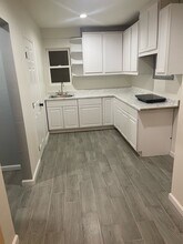 230 Dalewood Ave, Unit 230 Dalewood B in Rialto, CA - Building Photo - Building Photo