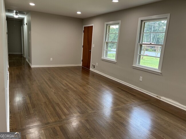 720 Jewel Pl SW in Lilburn, GA - Building Photo - Building Photo