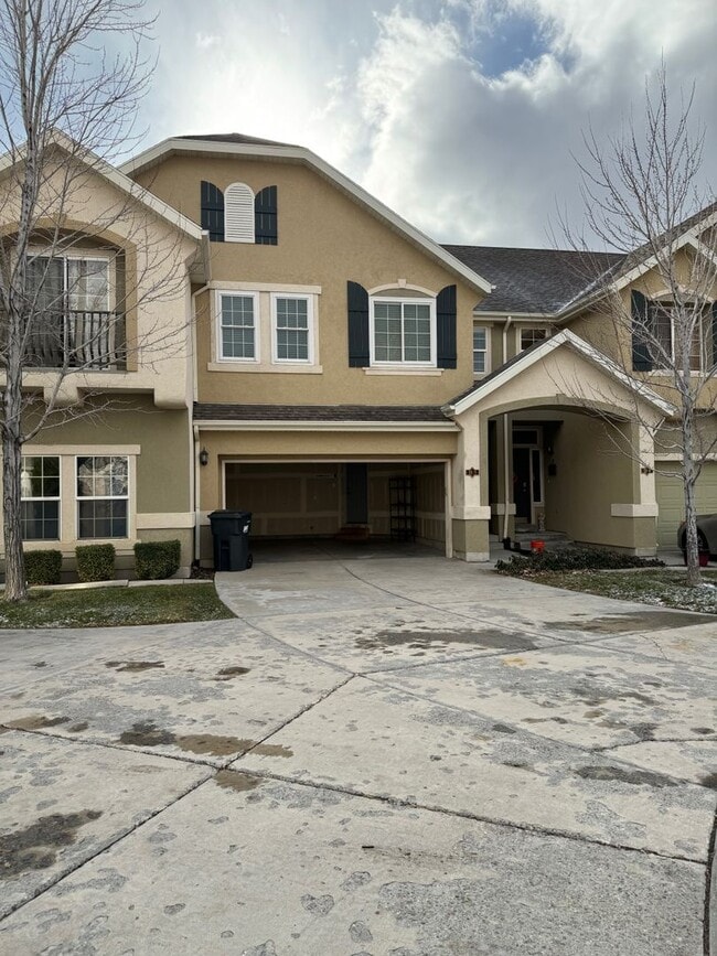 property at 3053 Sage Loop