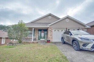 2005 Tujaques Pl in Pensacola, FL - Building Photo